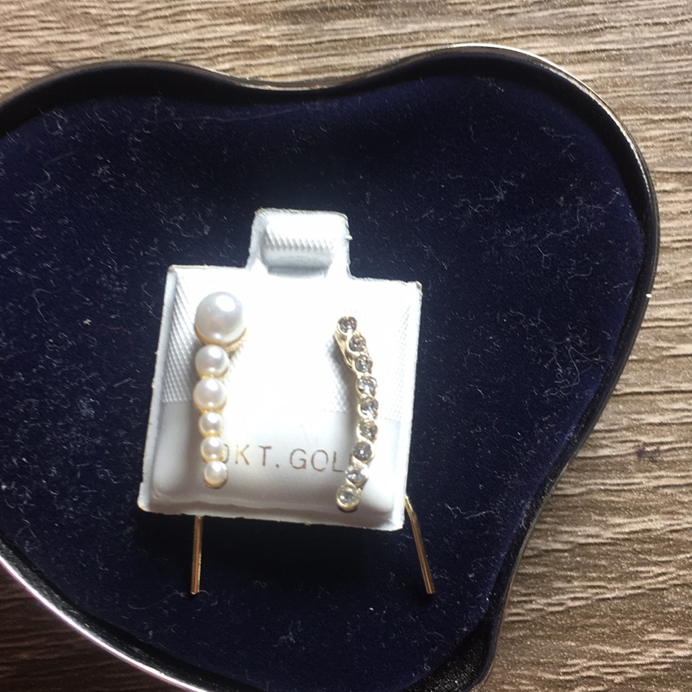 Never been worn earrings
